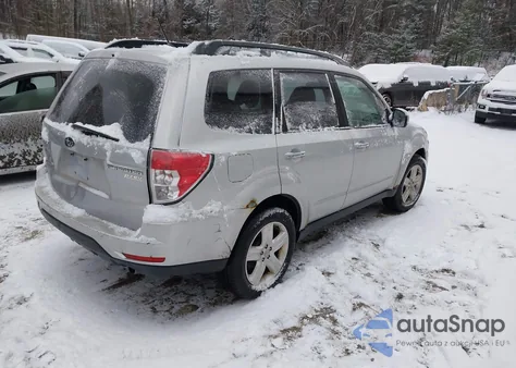 2009 Subaru Forester 2.5X из США, поврежденный, VIN JF2SH63699H735435
